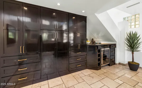 $7,995 | 6198 North 28th Place, Phoenix, AZ 85016