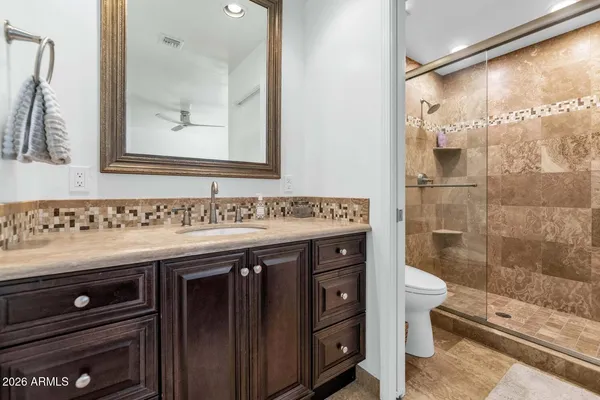 $7,995 | 6198 North 28th Place, Phoenix, AZ 85016