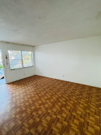 $1,500 | 606 South C Street, Unit 105, Lake Worth Beach, FL 33460