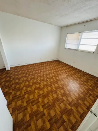 $1,500 | 606 South C Street, Unit 105, Lake Worth Beach, FL 33460