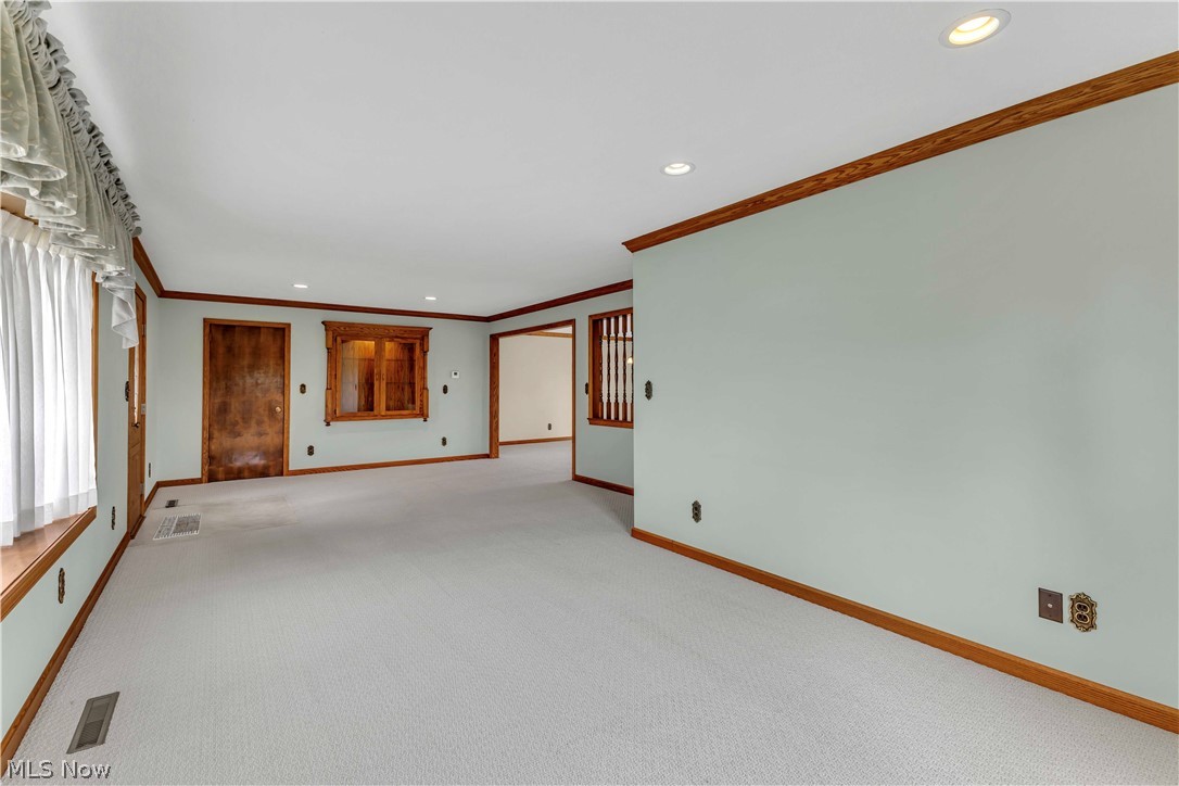 2538 Tabor Ridge Road Northeast Mineral City, OH 44656 - Photo 4 of 44 Gallery Image 4