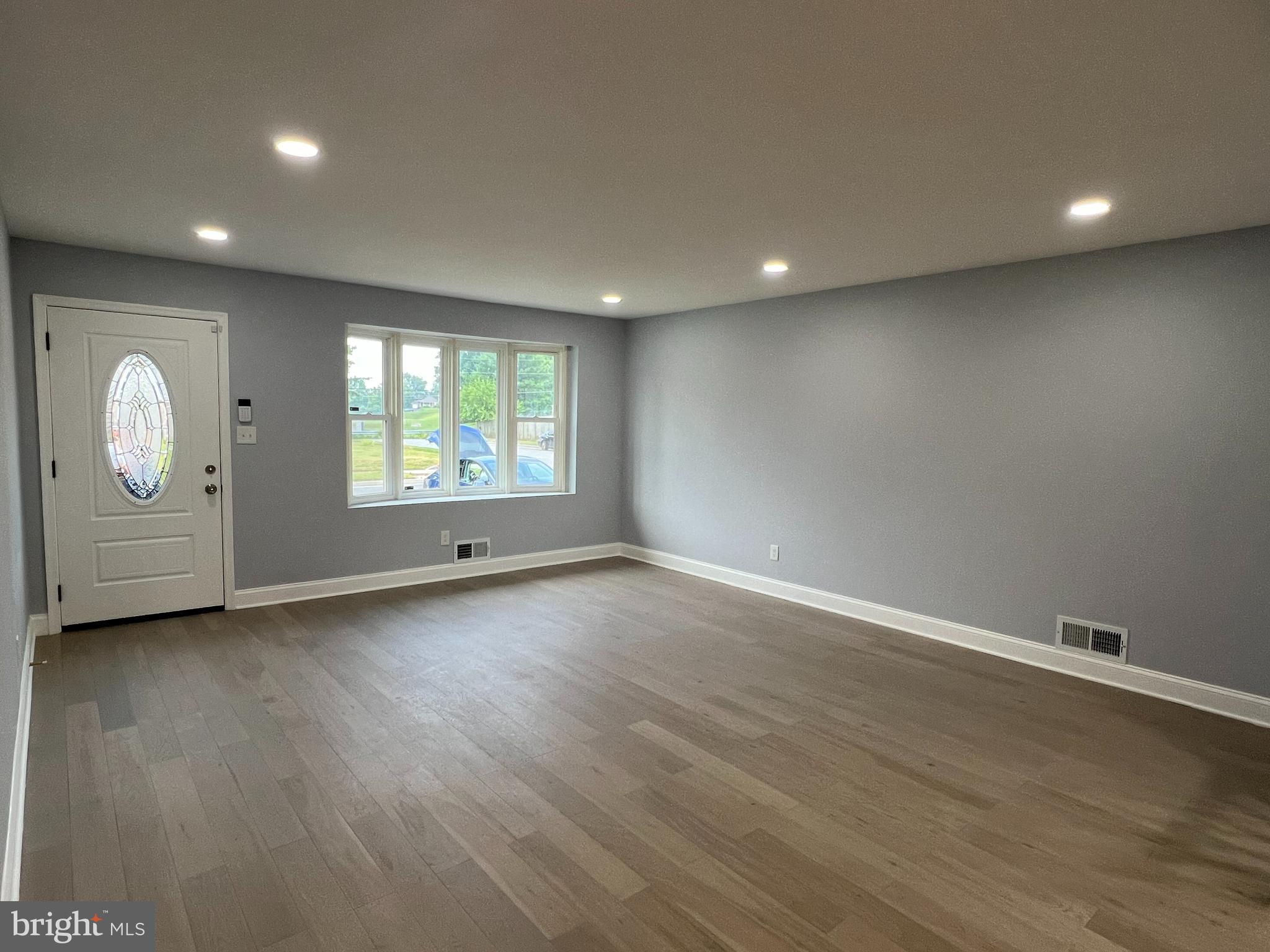 3218 Southgreen Road Windsor Mill, MD 21244 - Photo 5 of 26