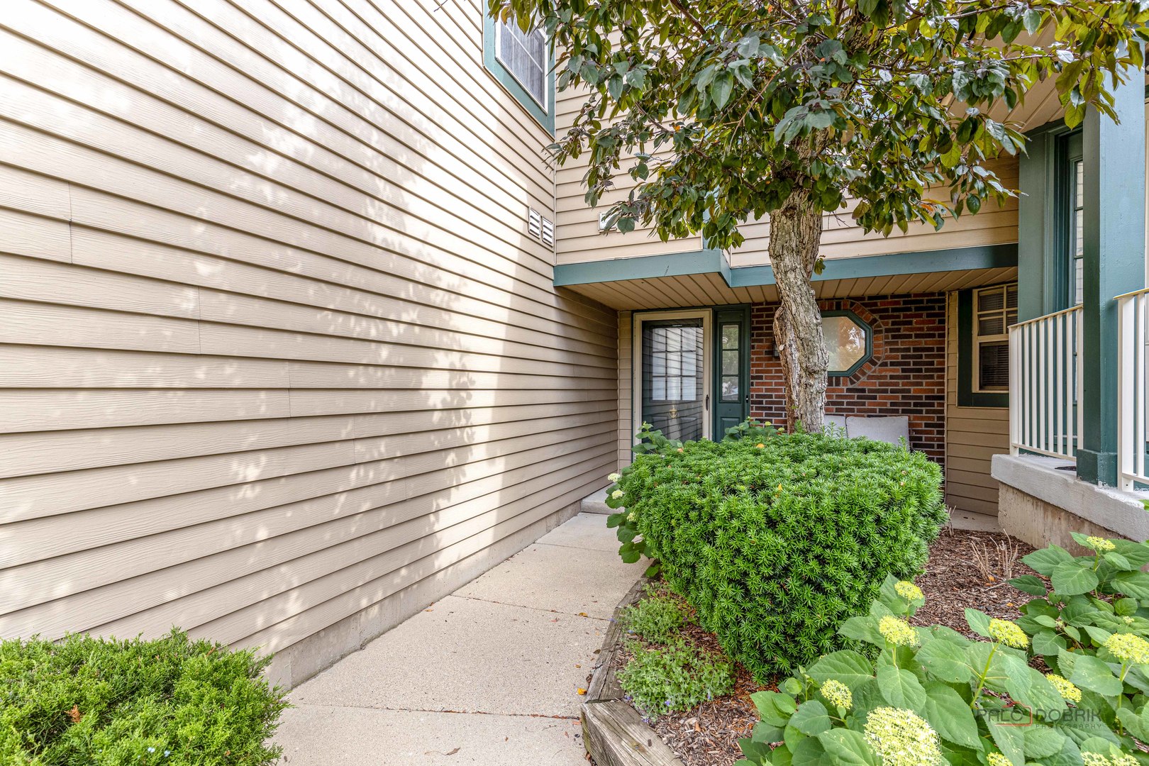 951 Ridgefield Lane Wheeling, IL 60090 - Photo 23 of 24