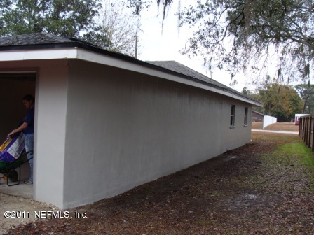 246 Alvis Road Jacksonville, FL 32220 - Photo 46 of 54 side rear