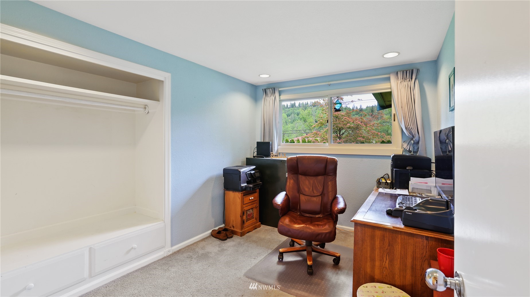 16819 Renton Issaquah Road Southeast Renton, WA 98059 - Photo 19 of 36