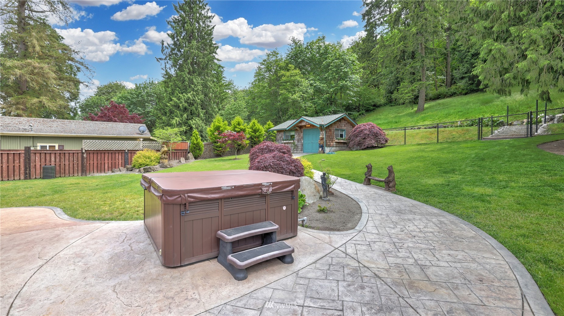 16819 Renton Issaquah Road Southeast Renton, WA 98059 - Photo 26 of 36 a view of outdoor space yard and deck