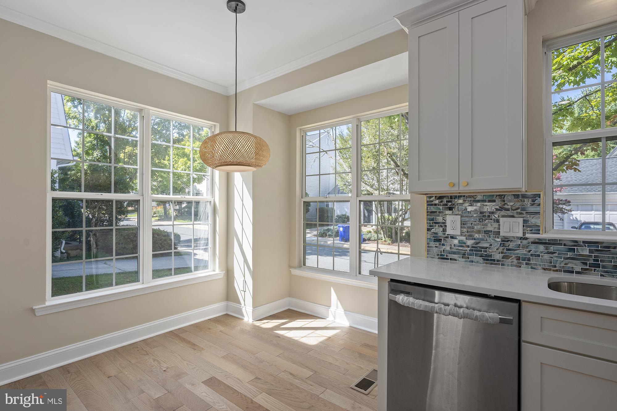 20318 Swallow Point Road Montgomery Village, MD 20886 - Photo 7 of 42 Gallery Image 7