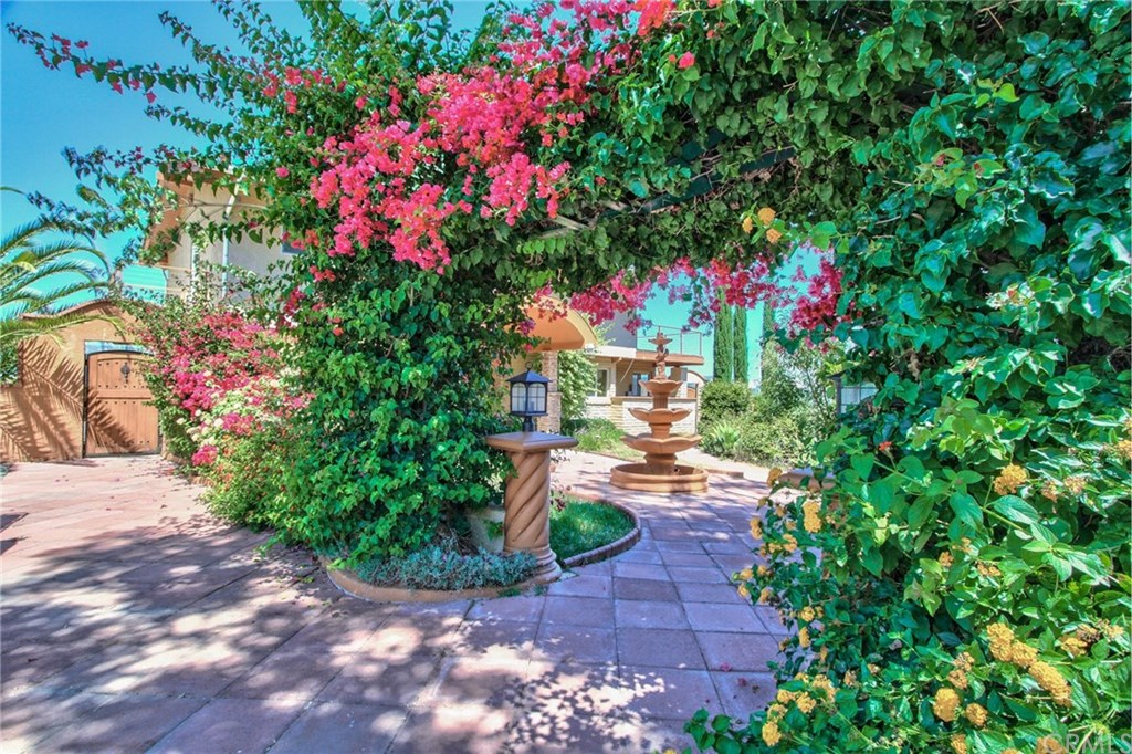 40160 De Luz Road Fallbrook, CA 92028 - Photo 2 of 35