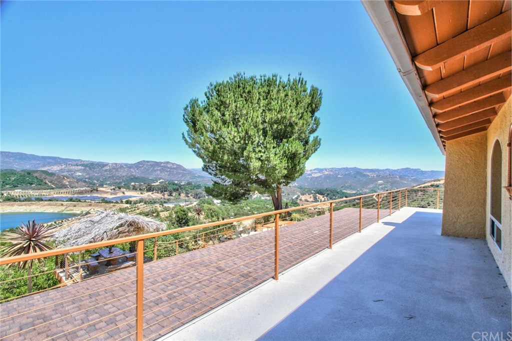 40160 De Luz Road Fallbrook, CA 92028 - Photo 23 of 35