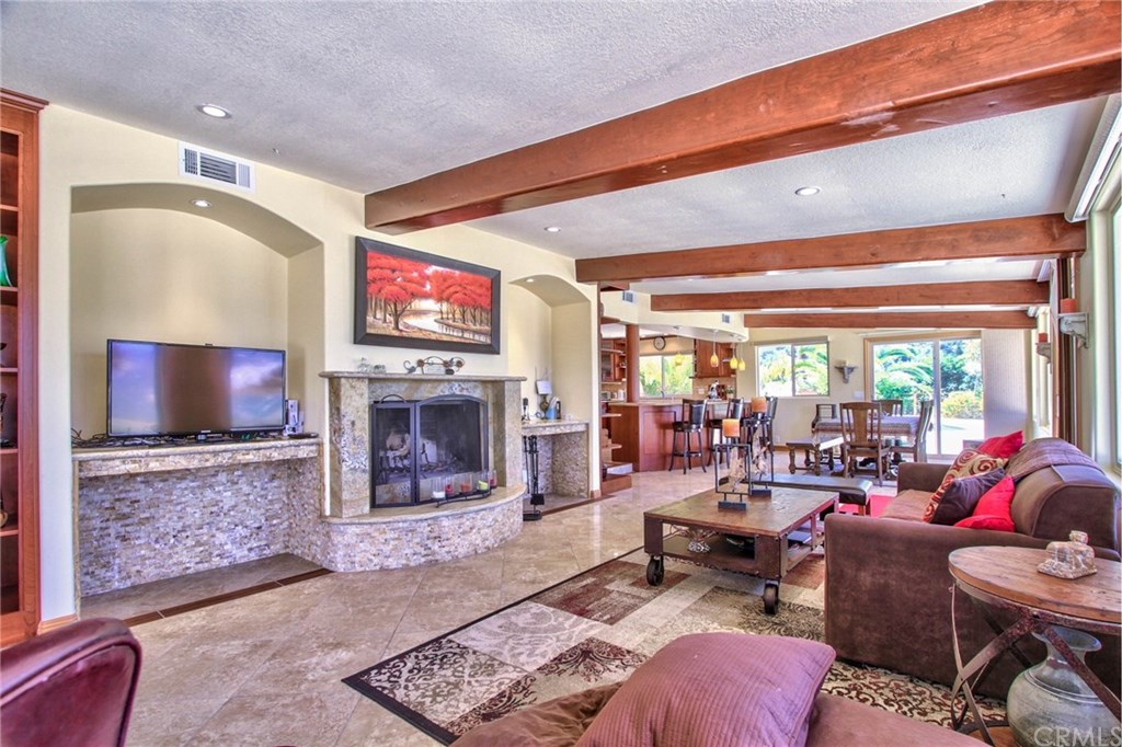 40160 De Luz Road Fallbrook, CA 92028 - Photo 4 of 35