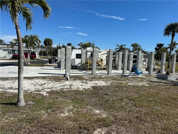 $89,999 | 13641 Knot Drive, Fort Myers, FL 33908