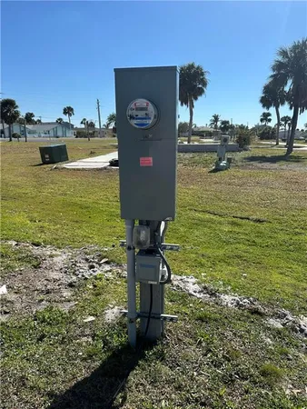 $89,999 | 13641 Knot Drive, Fort Myers, FL 33908