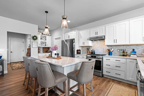 $559,900 | 2950 East Turquoise Lane, Appleton, WI 54913