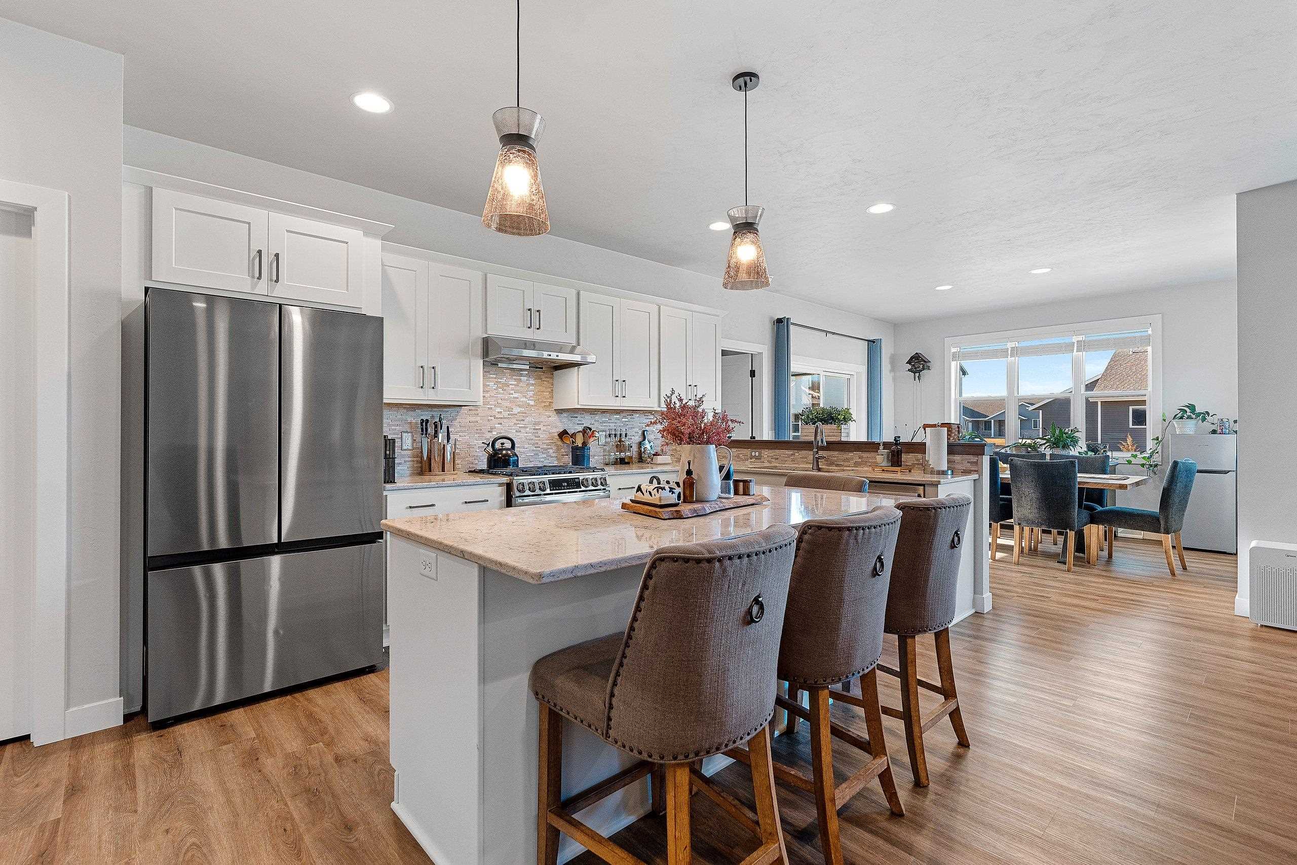 2950 East Turquoise Lane Appleton, WI 54913 - Photo 5 of 25