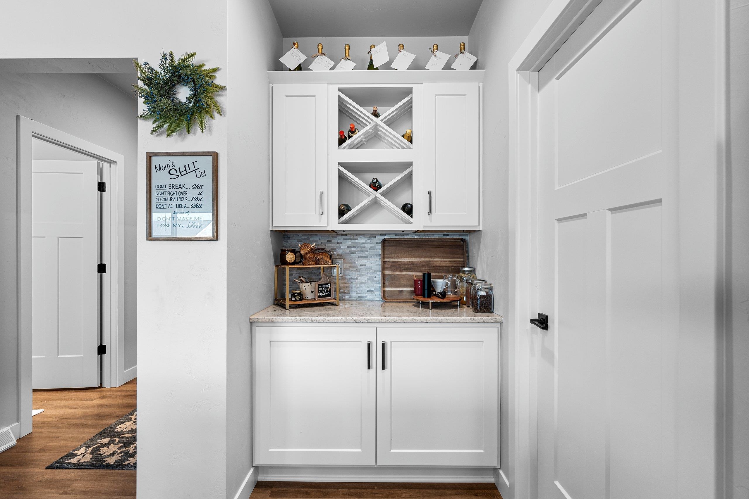 2950 East Turquoise Lane Appleton, WI 54913 - Photo 7 of 25