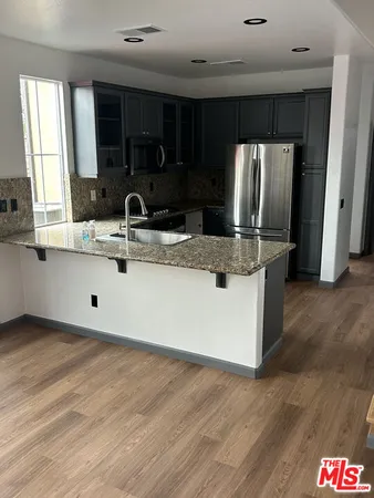 $5,000 | 3630 Medici Lane, Inglewood, CA 90305