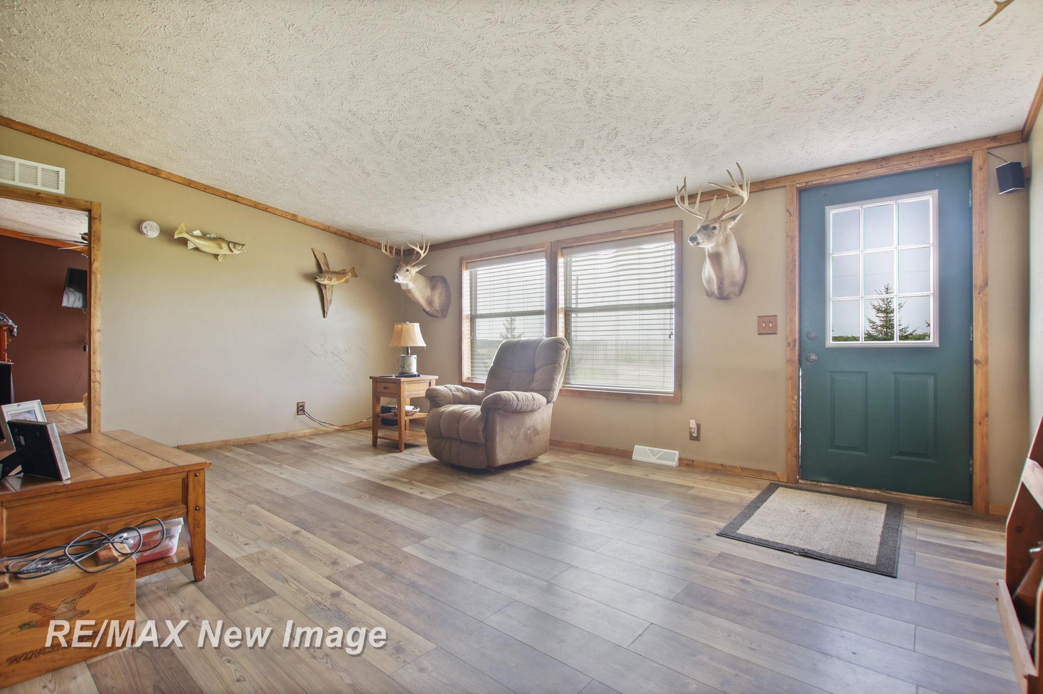 18890 Lakefield Road Merrill, MI 48637 - Photo 7 of 46