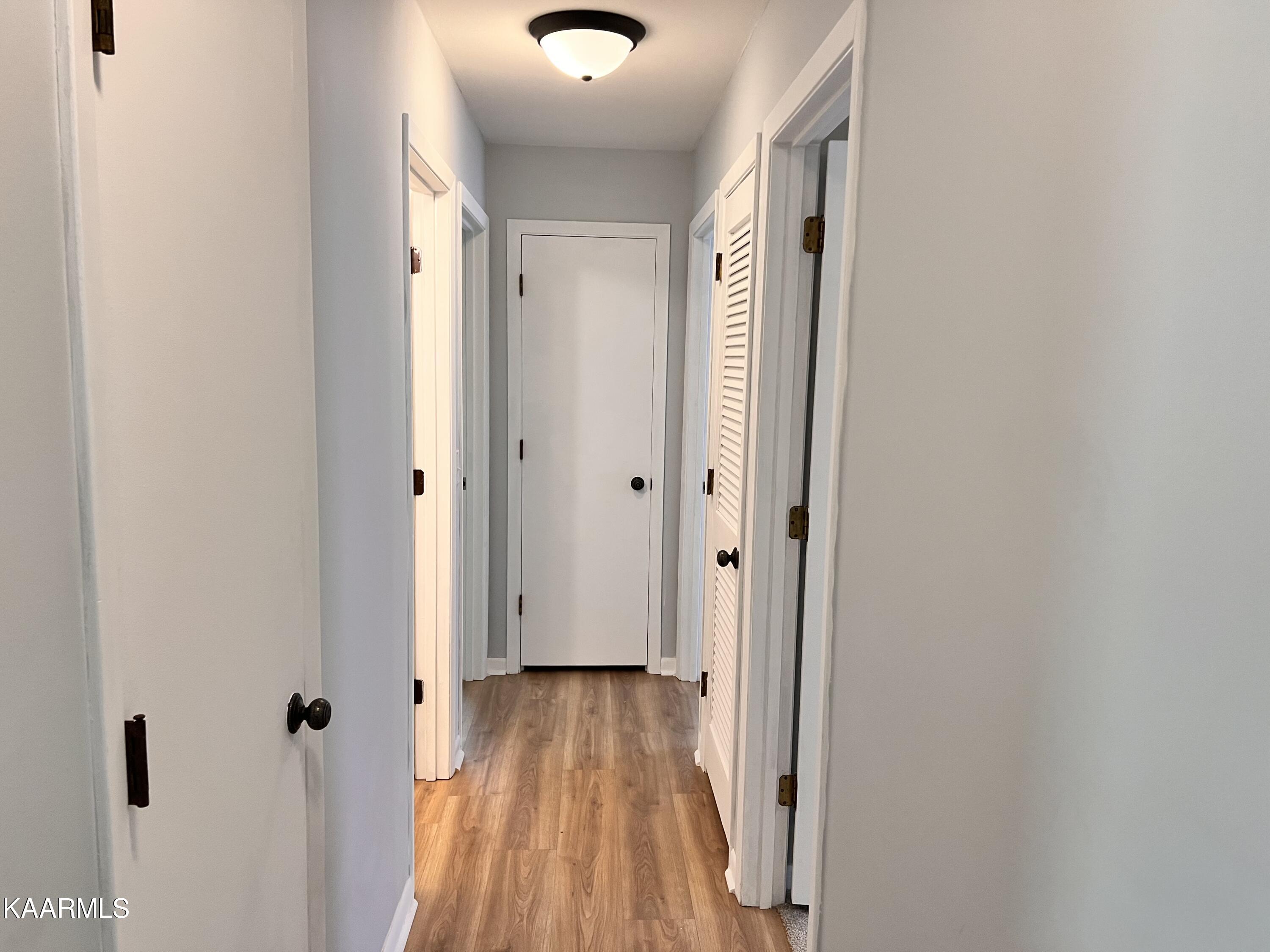 9515 West Emory Road Knoxville, TN 37931 - Photo 8 of 27 Hall