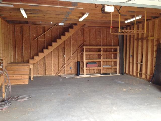 100 Kangaroo Ridge Road Byrdstown, TN 38549 - Photo 21 of 26 Detached garage with loft