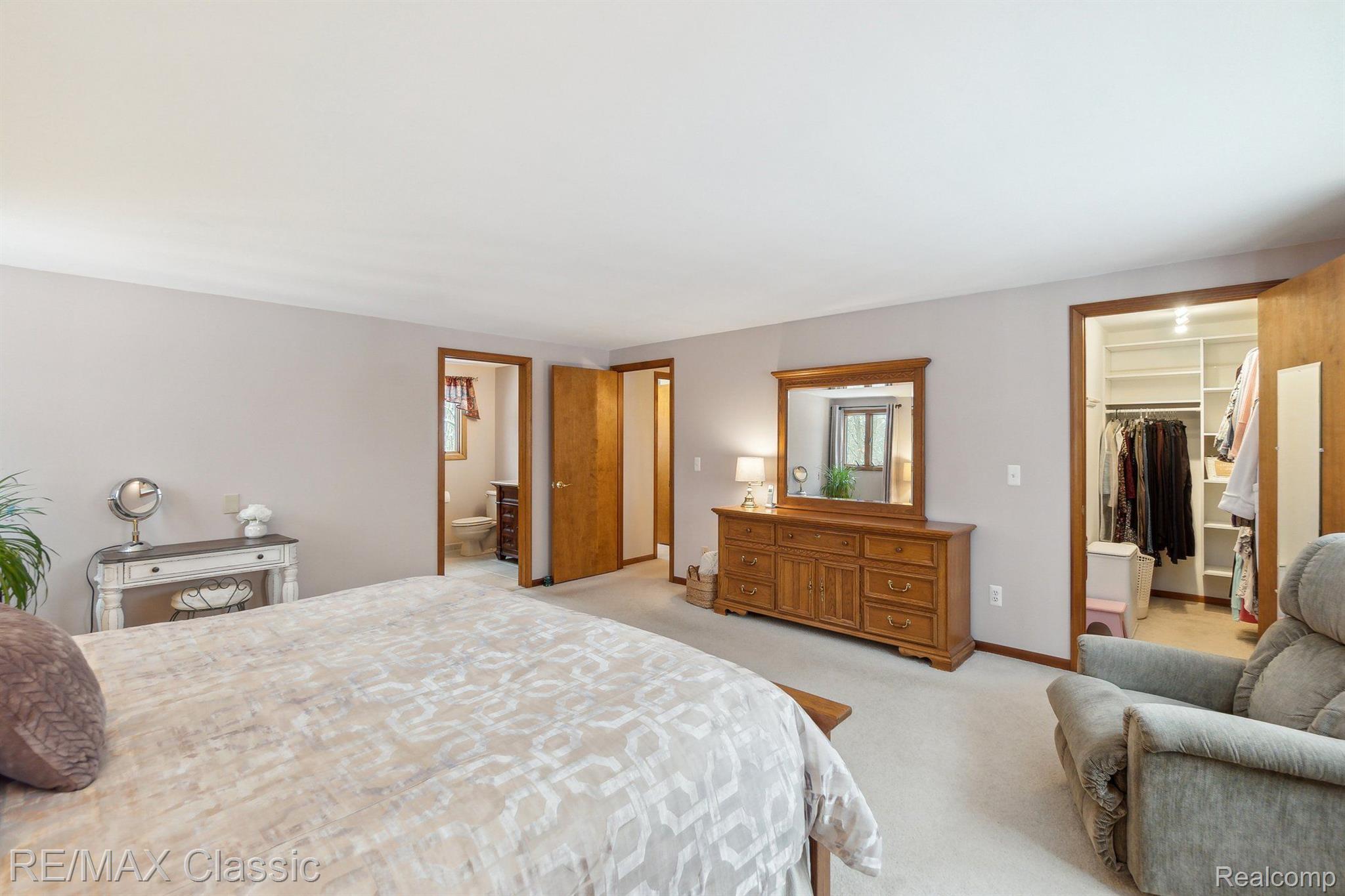 12127 Shaffer Road Davisburg, MI 48350 - Photo 17 of 42 Gallery Image 17
