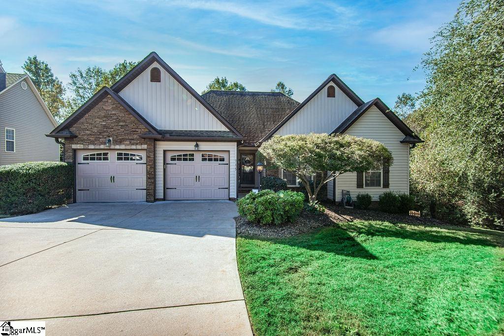 715 Secretariat Drive Boiling Springs, SC 29316 - Photo 1 of 30 Gallery Image 1