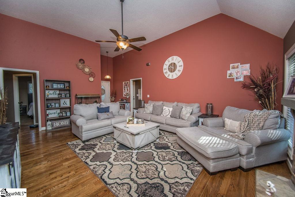 715 Secretariat Drive Boiling Springs, SC 29316 - Photo 11 of 30 Gallery Image 11