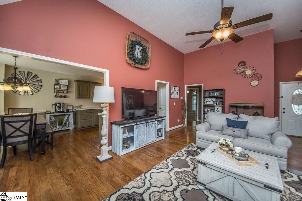 715 Secretariat Drive Boiling Springs, SC 29316 - Photo 12 of 30 Gallery Image 12