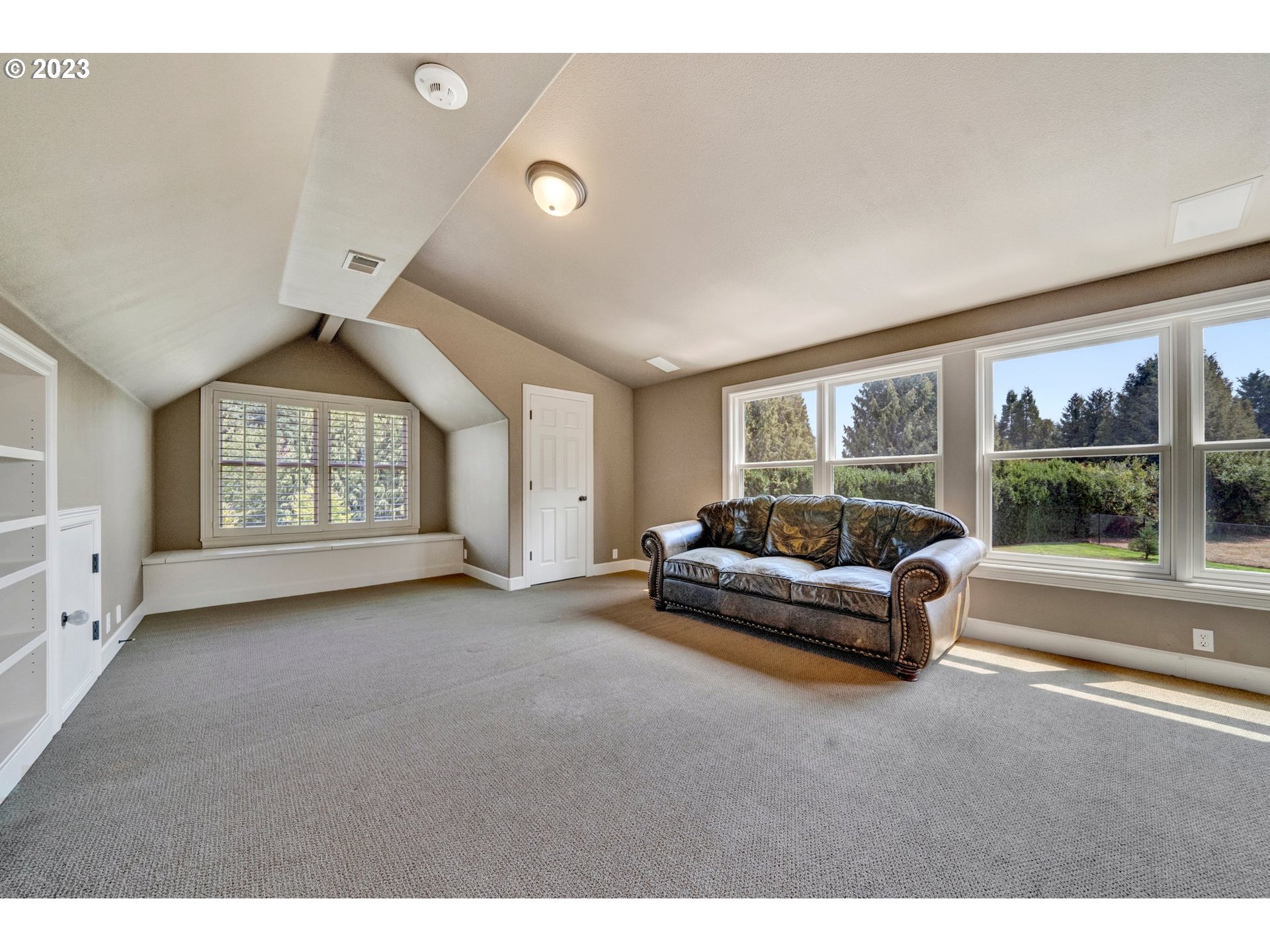 22325 Southwest Stafford Road Tualatin, OR 97062 - Photo 25 of 39 Gallery Image 25