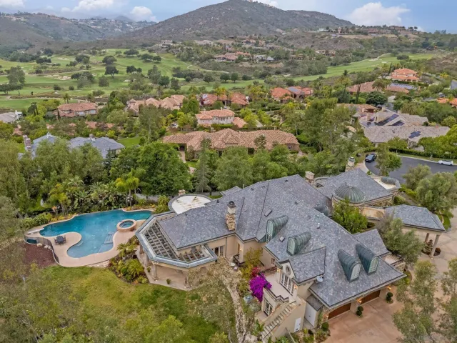 an aerial view of multiple house