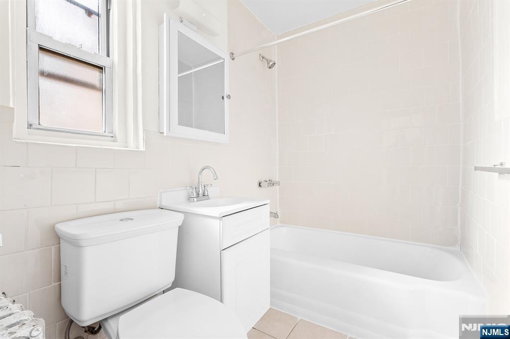 28 Sheffield Avenue, Unit A8 Englewood, NJ 07631 - Photo 11 of 14