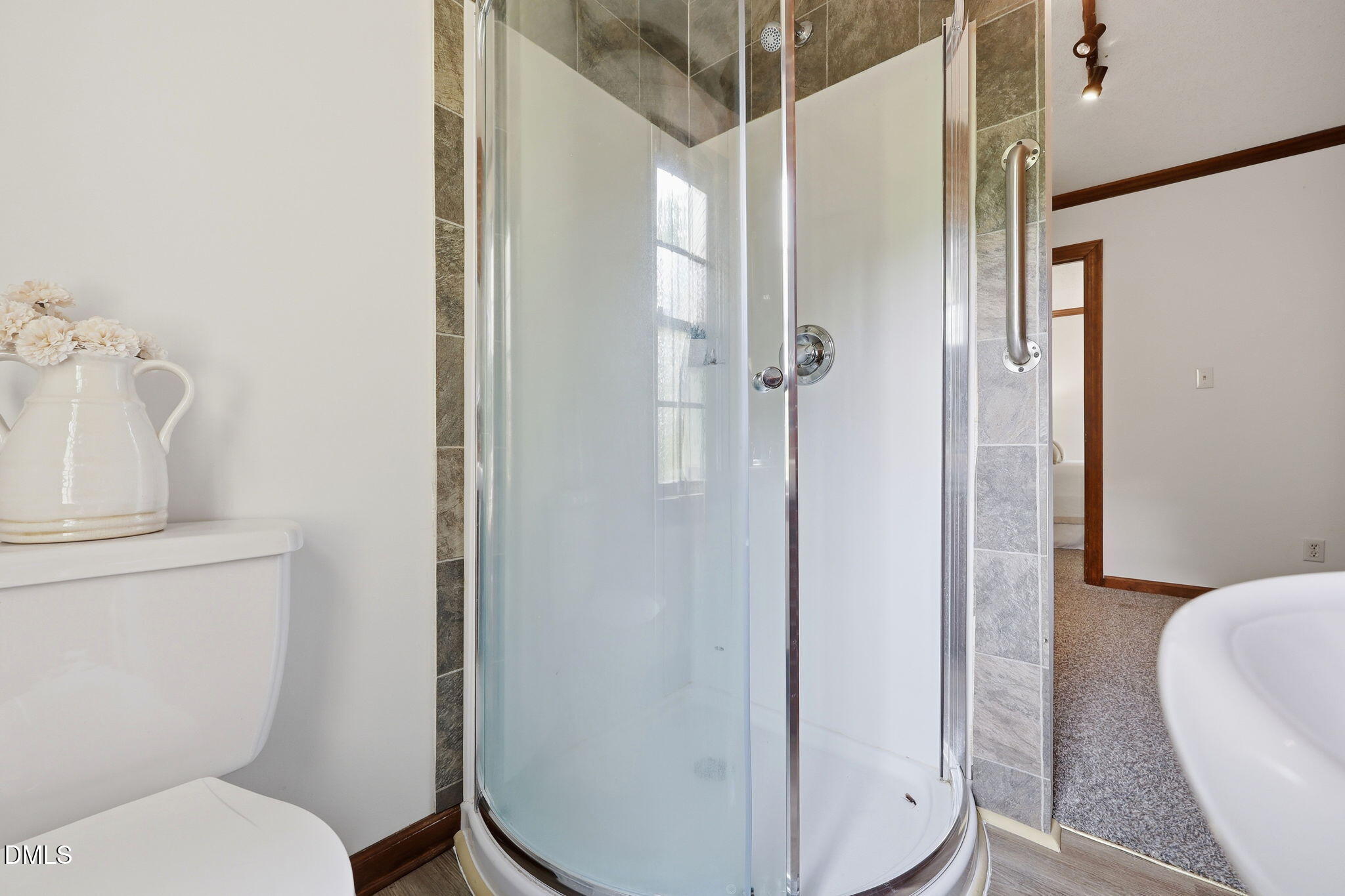 6505 Wooden Shoe Lane Raleigh, NC 27613 - Photo 17 of 31 32-web-or-mls-IMG_1914_edit
