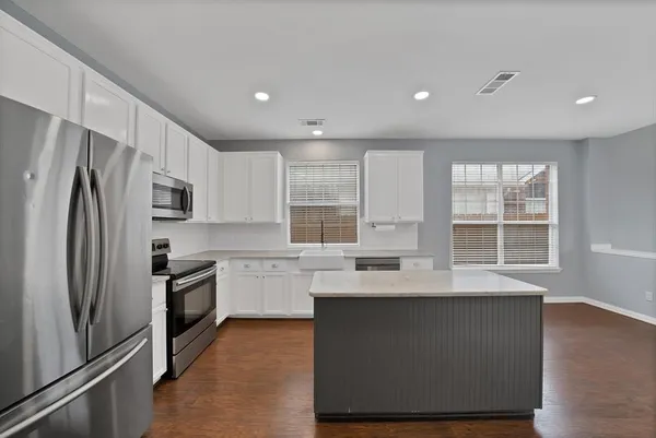 $452,000 | 9128 Chardin Park Drive, Fort Worth, TX 76244