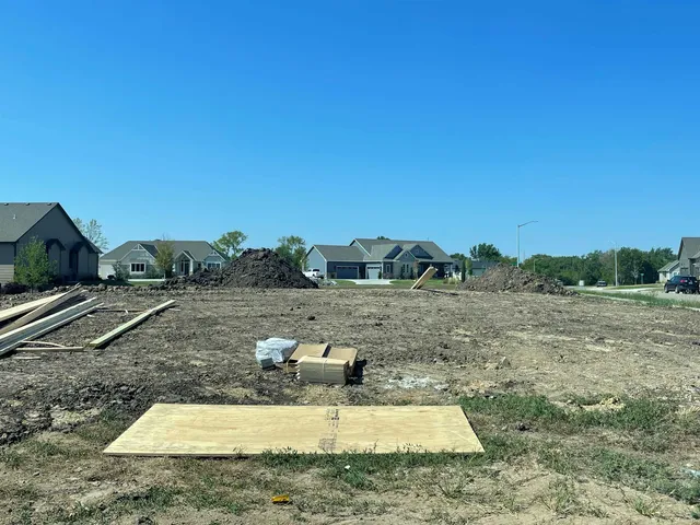 $856,442 | 11503 East Brookview Circle, Wichita, KS 67226