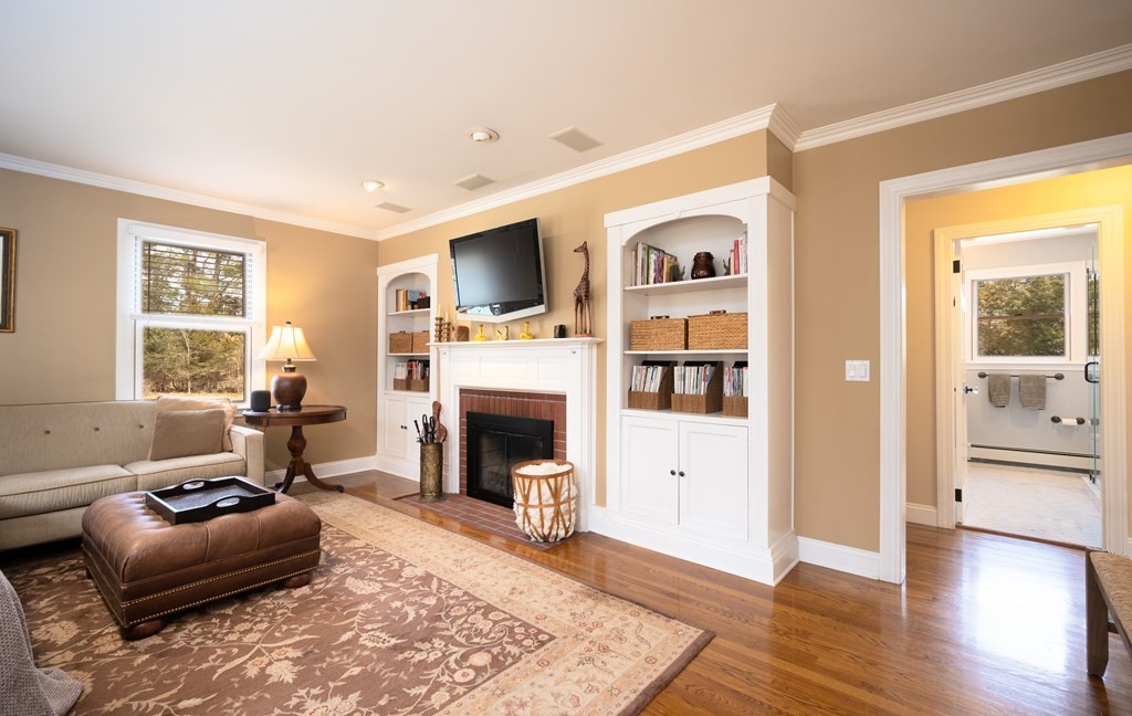 50 Burgess Avenue Rochester, MA 02770 - Photo 2 of 22 Gallery Image 2
