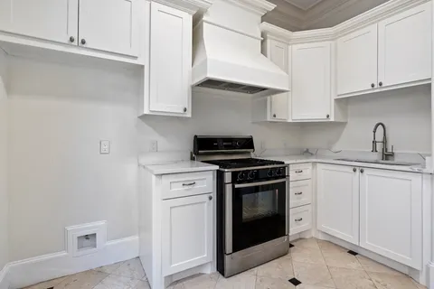 $2,590,000 | 3844 Bellefontaine, Houston, TX 77025