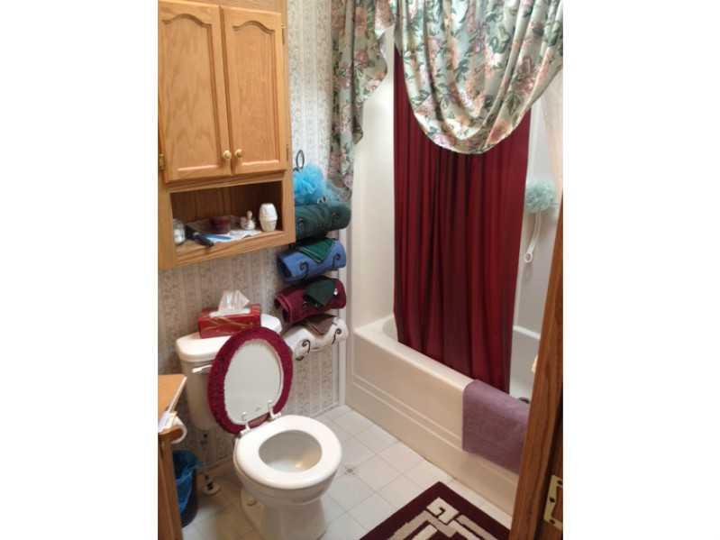 1123 Brent Road Volant, PA 16156 - Photo 6 of 16 Full Bath.