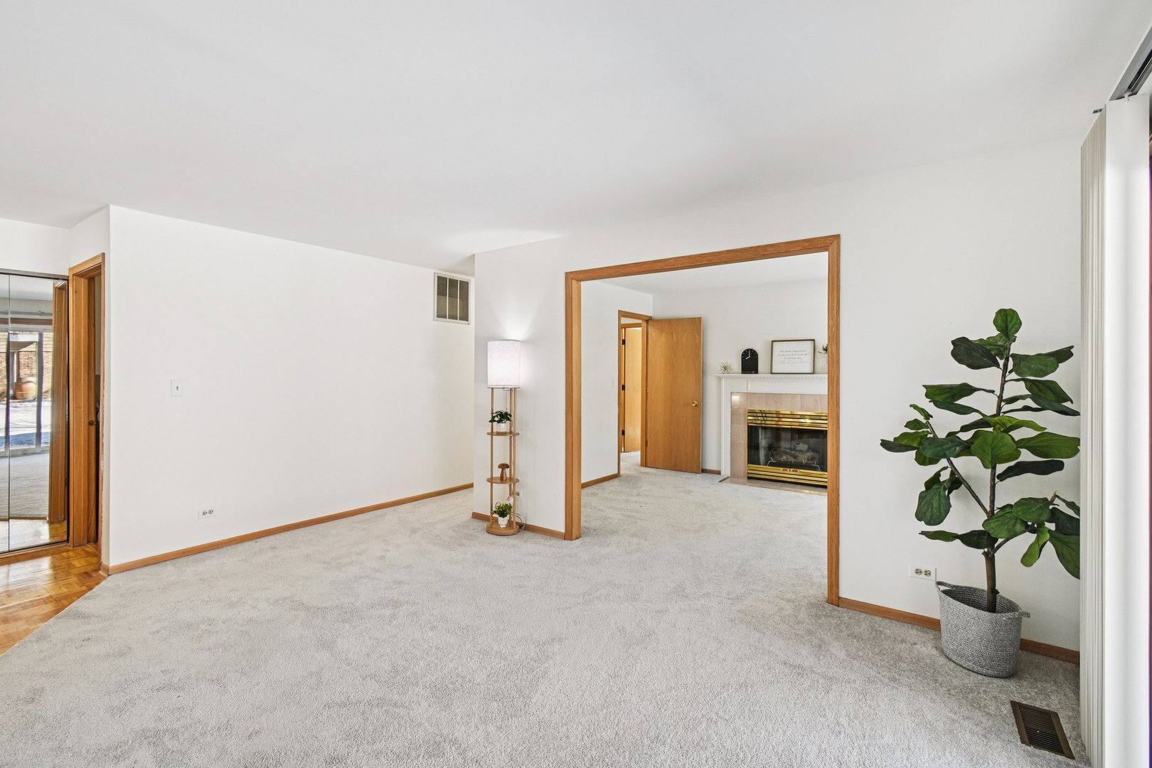 -n018 Windermere Road, Unit 301 Winfield, IL 60190 - Photo 5 of 27