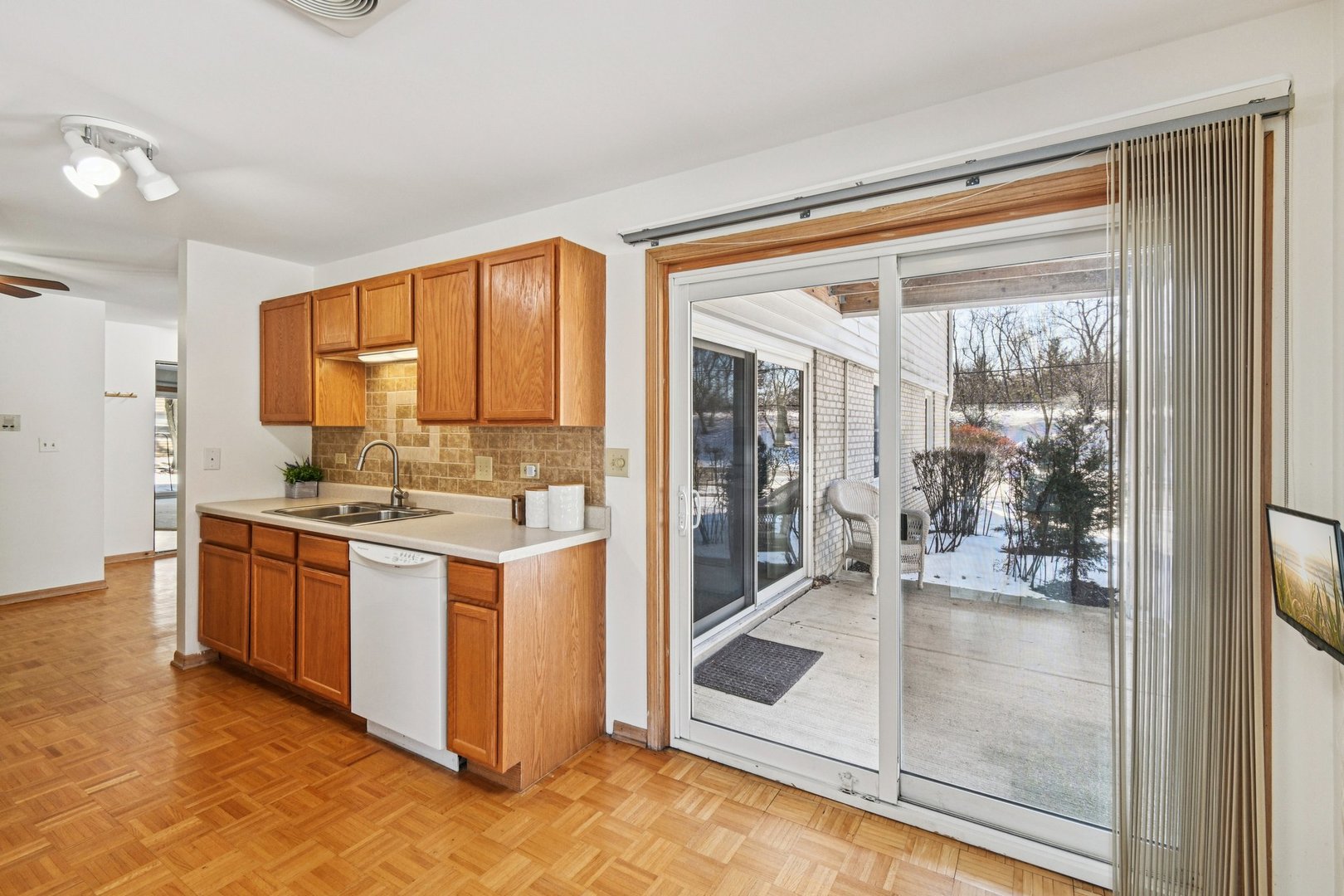 -n018 Windermere Road, Unit 301 Winfield, IL 60190 - Photo 10 of 27