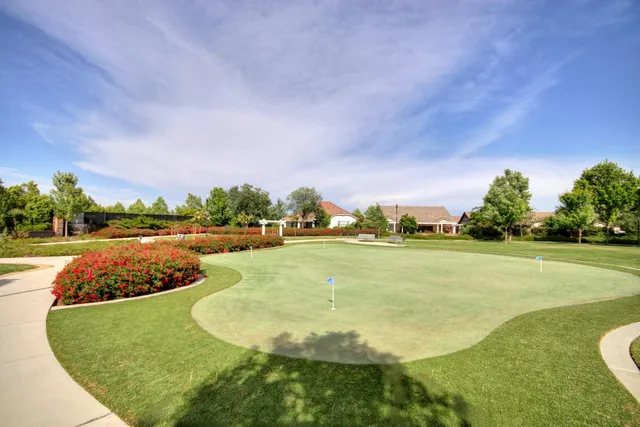 $649,900 | 8221 Peak Forest Way, Elk Grove, CA 95757