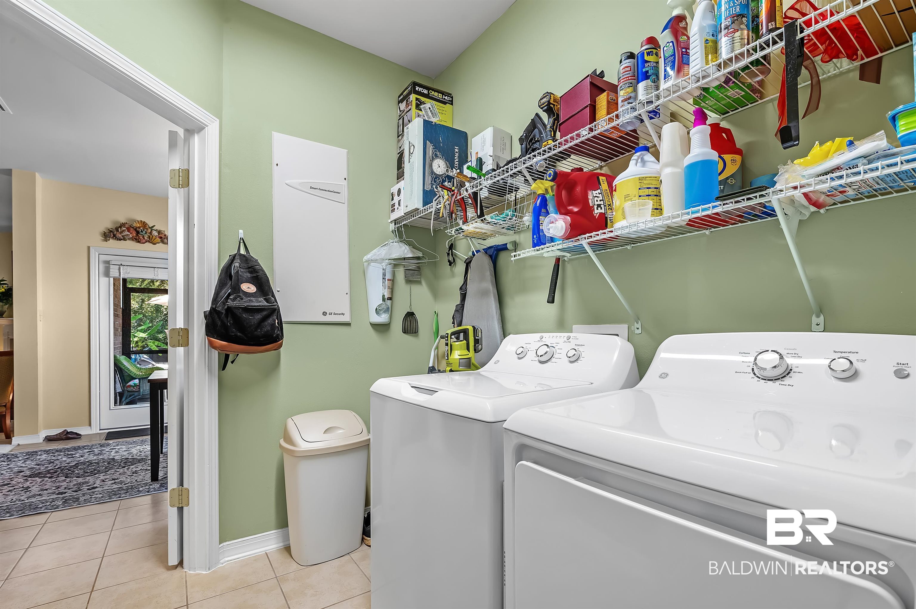 1243 Pembroke Way Foley, AL 36535 - Photo 20 of 46 Laundry off Kitchen