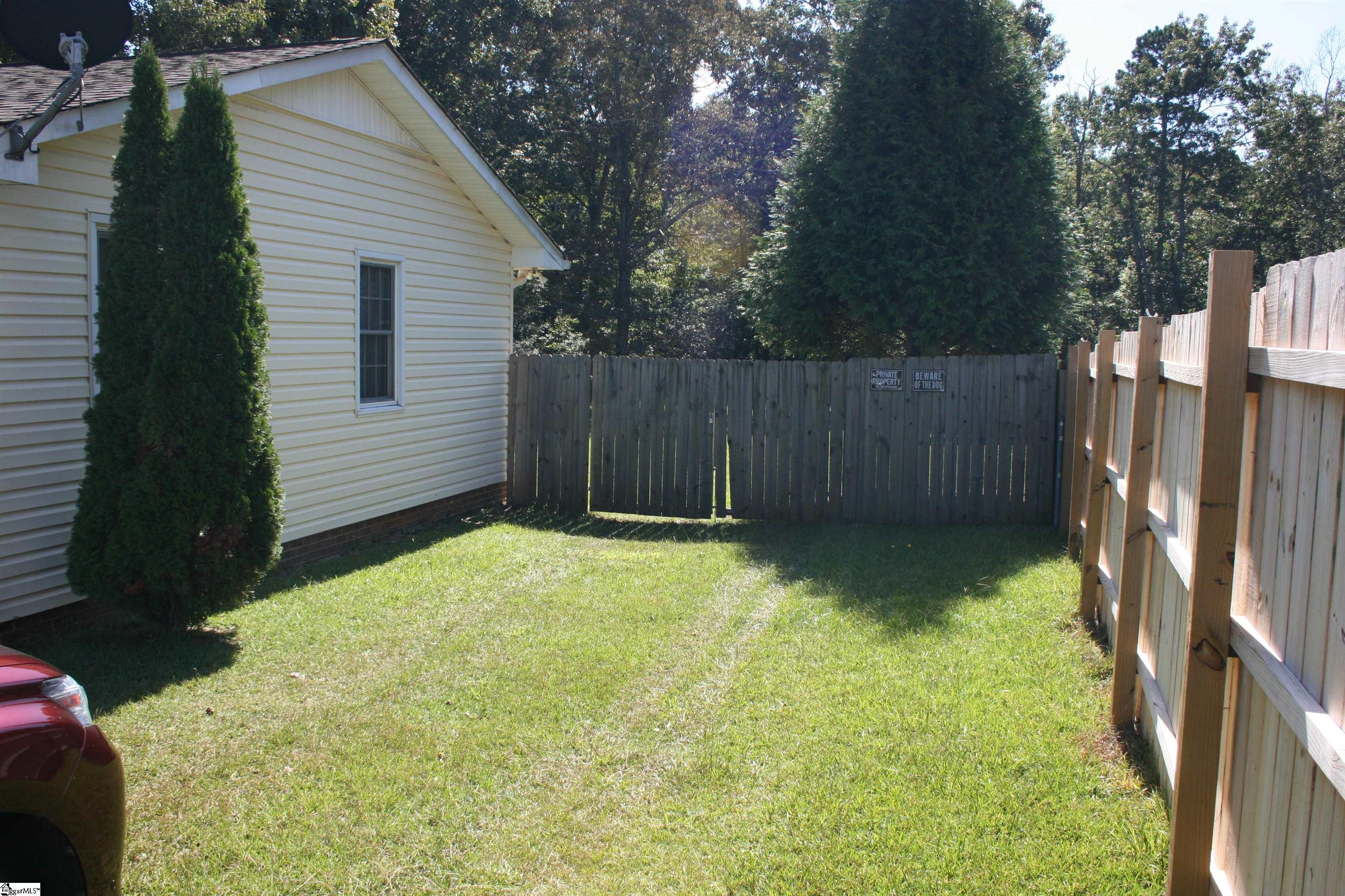 2728 Lebanon Road Pendleton, SC 29670 - Photo 4 of 33