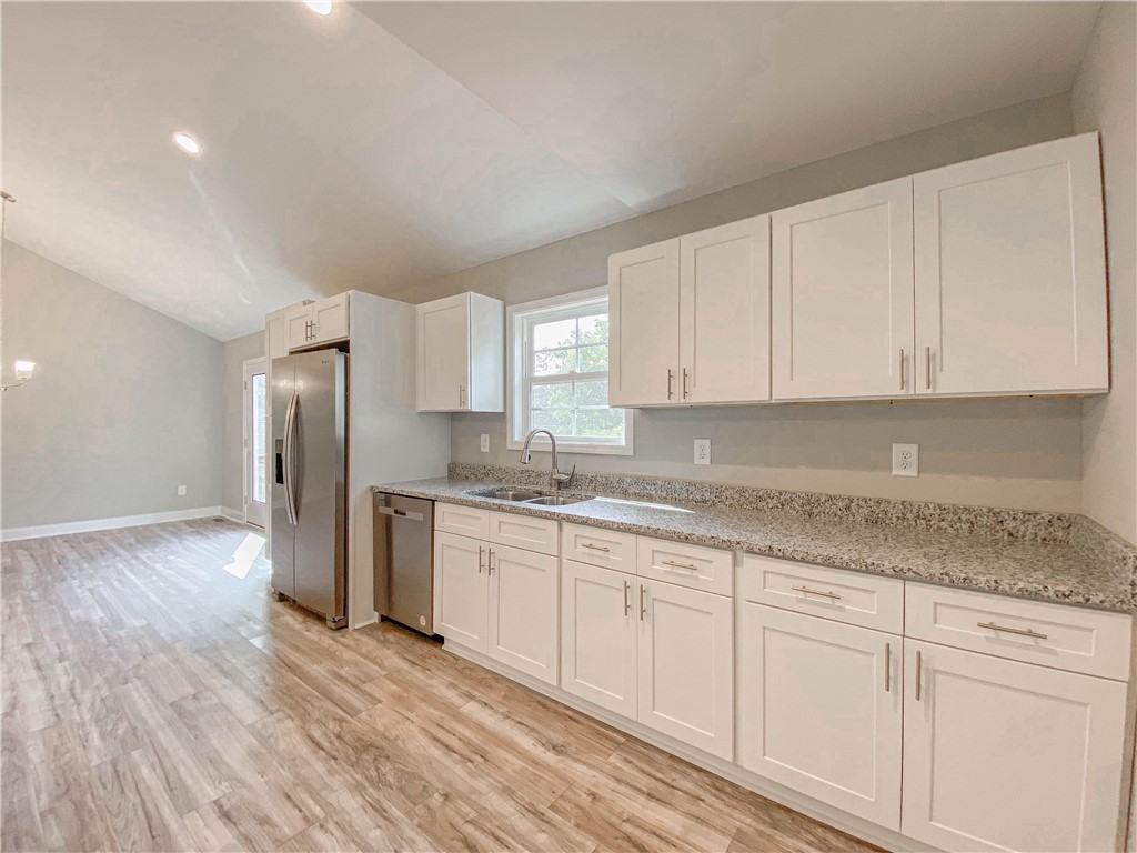 325 Code Circle Seneca, SC 29678 - Photo 11 of 36 Gallery Image 11