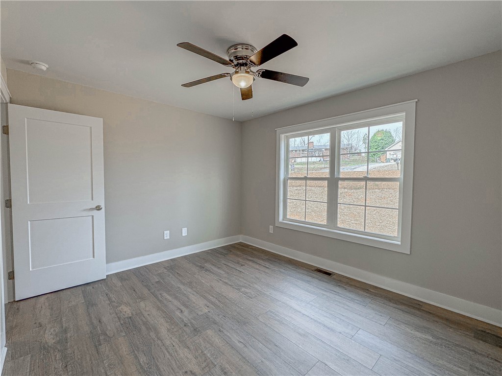 325 Code Circle Seneca, SC 29678 - Photo 27 of 36 Gallery Image 27