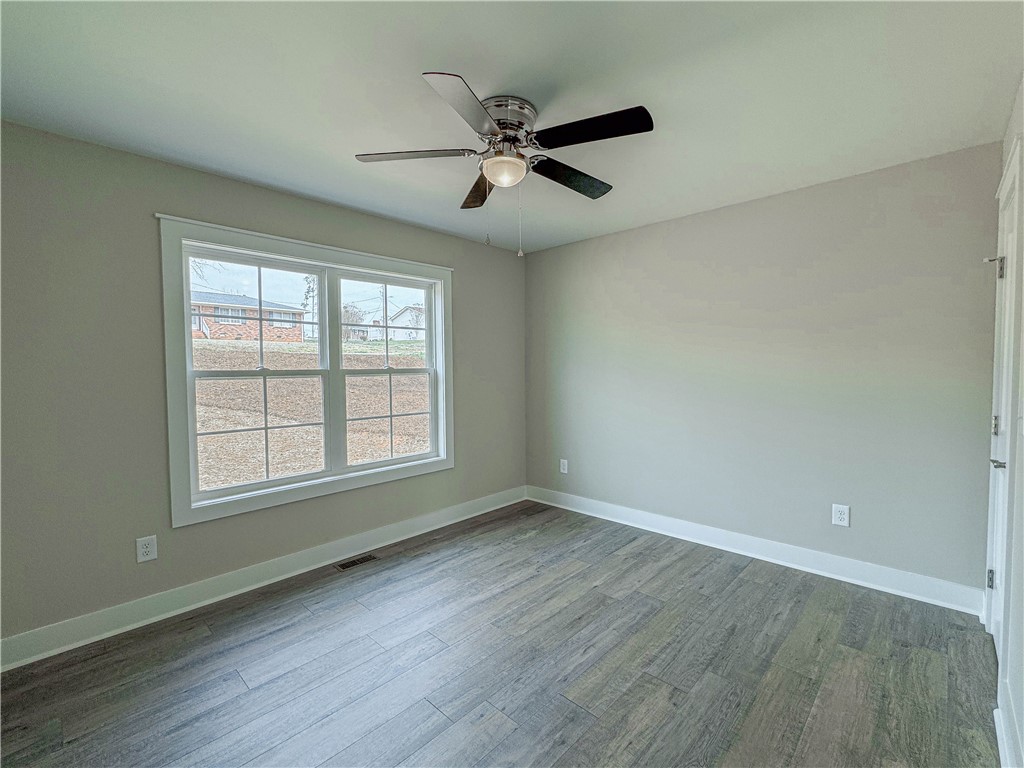 325 Code Circle Seneca, SC 29678 - Photo 28 of 36 Gallery Image 28