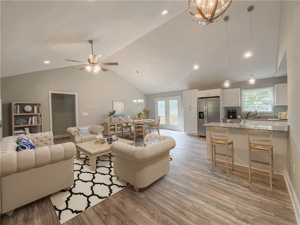 325 Code Circle Seneca, SC 29678 - Photo 4 of 36 Gallery Image 4