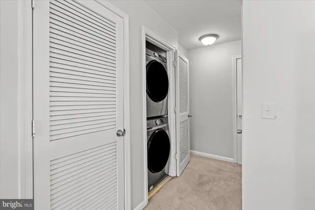 $2,400 | 5600 Willoughby Newton Drive, Unit 12, Centreville, VA 20120