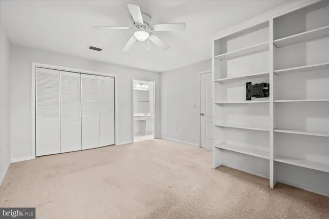 $2,400 | 5600 Willoughby Newton Drive, Unit 12, Centreville, VA 20120