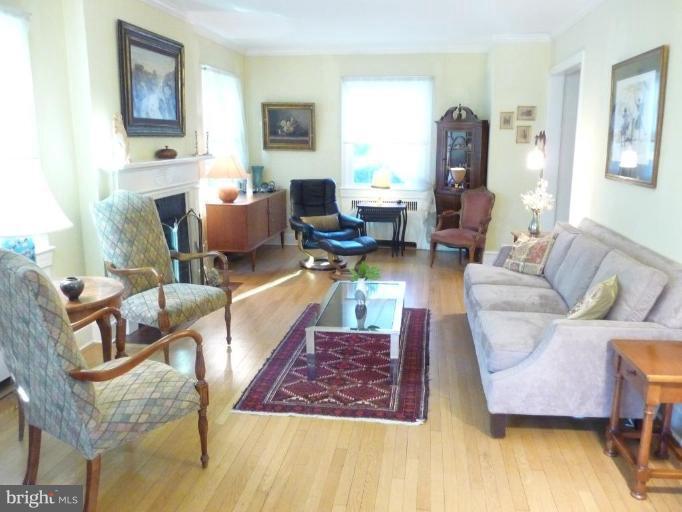 7823 Custer Road Bethesda, MD 20814 - Photo 4 of 11 Living Room