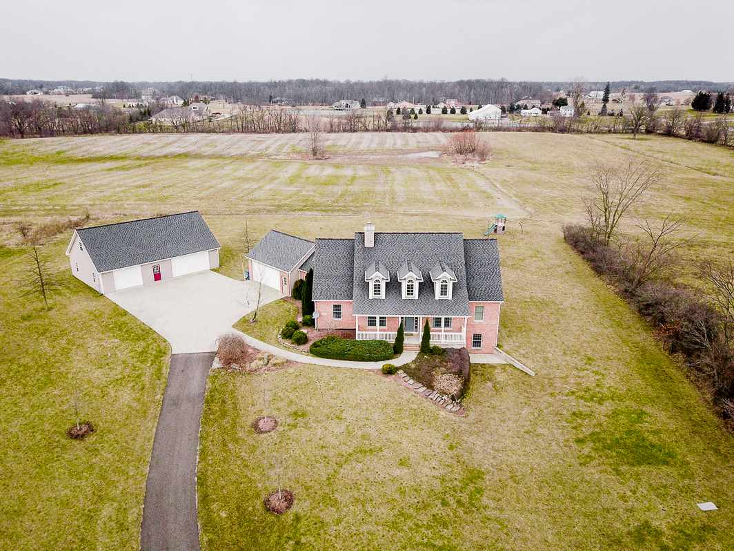 15717 Viberg Road Leo, IN 46765 - Photo 2 of 13