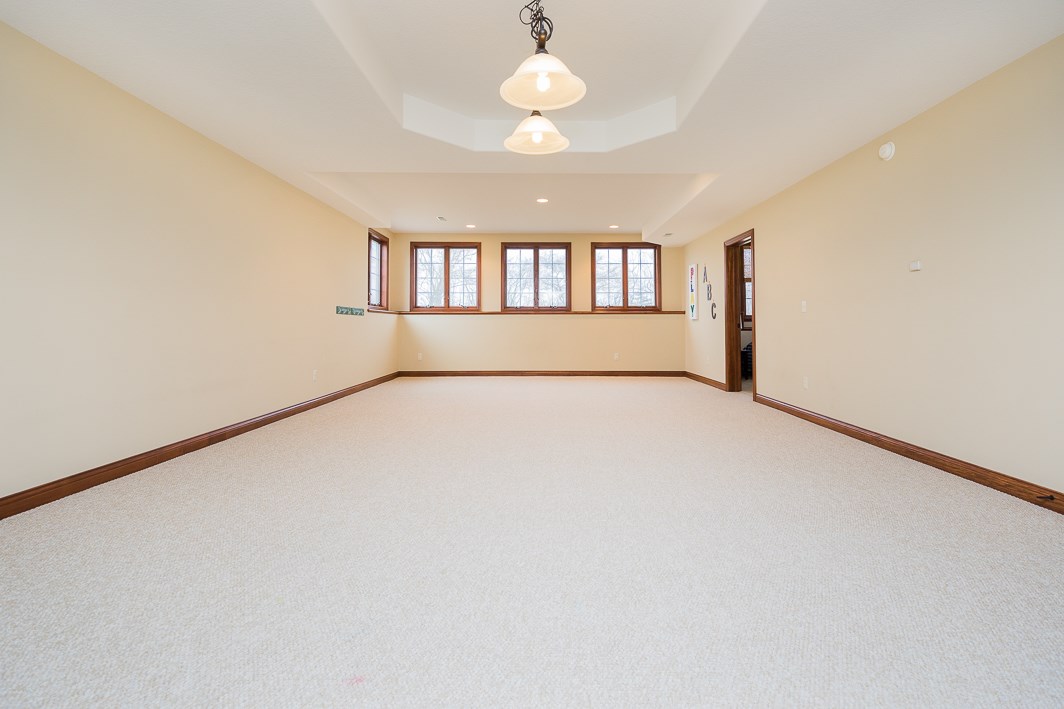 15717 Viberg Road Leo, IN 46765 - Photo 12 of 13